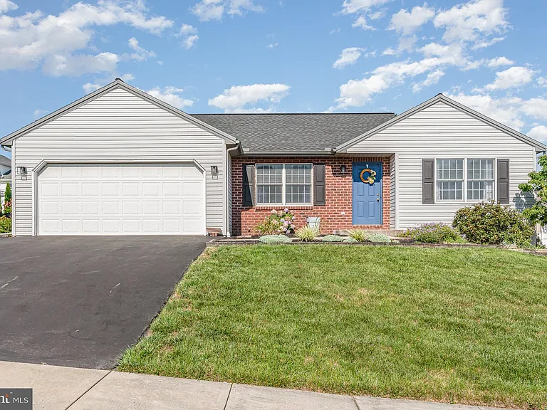 house-on-sale-Sullivan_St-Mansion_Address-Lavington__Nairobi__Kenya_price-12000000_Beds-4_Baths-2310_14-1