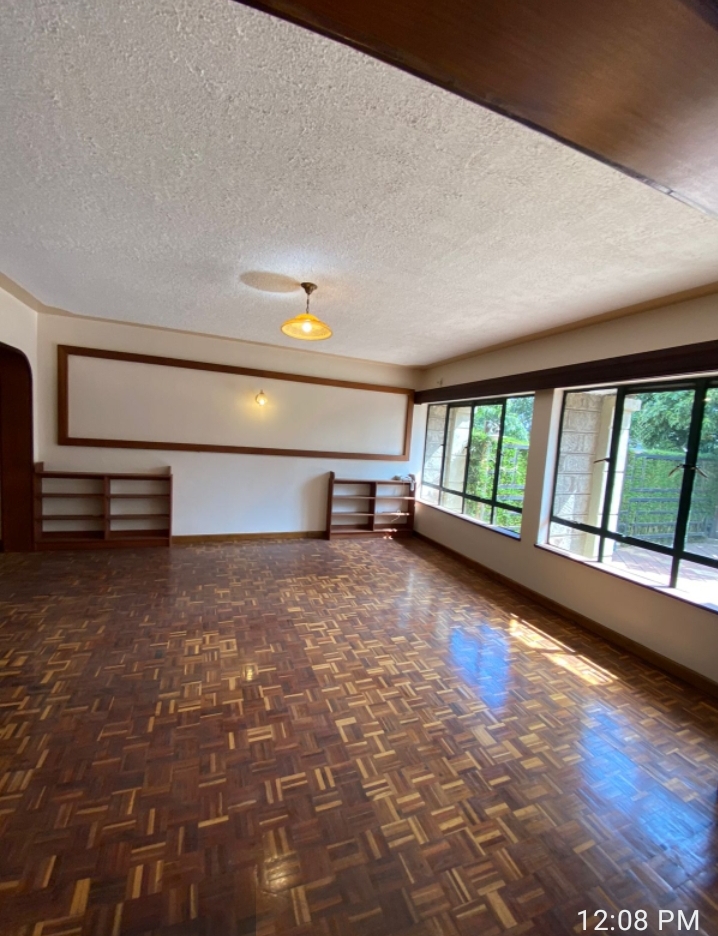 renting--Townhouse_Address-Westlands__Nairobi__Kenya_price-200000_Beds-4_Baths-3-40-1