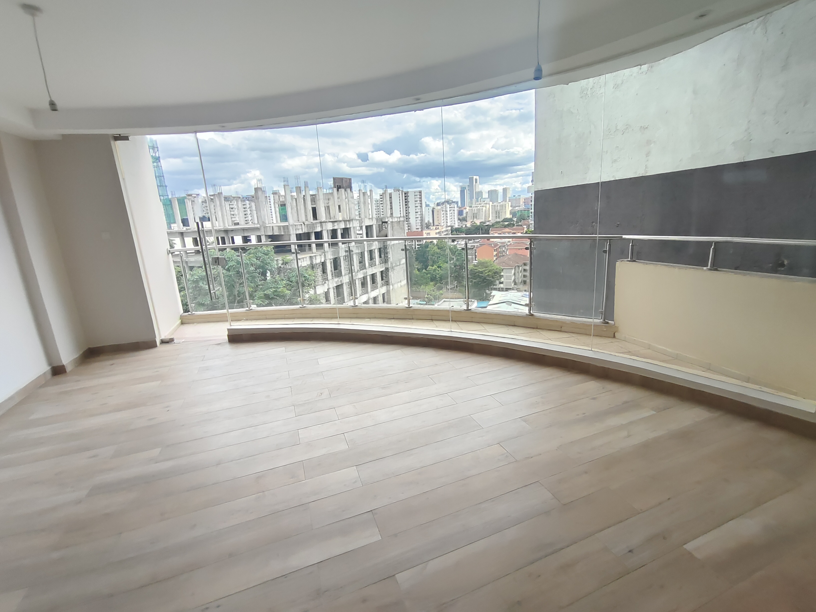 house-on-sale-Parklands_2_bedroom_apartment_for_sale_Kes_16_5M-Apartment_Address-Parklands__Nairobi__Kenya_price-16500000_Beds-2_Baths-1010_24