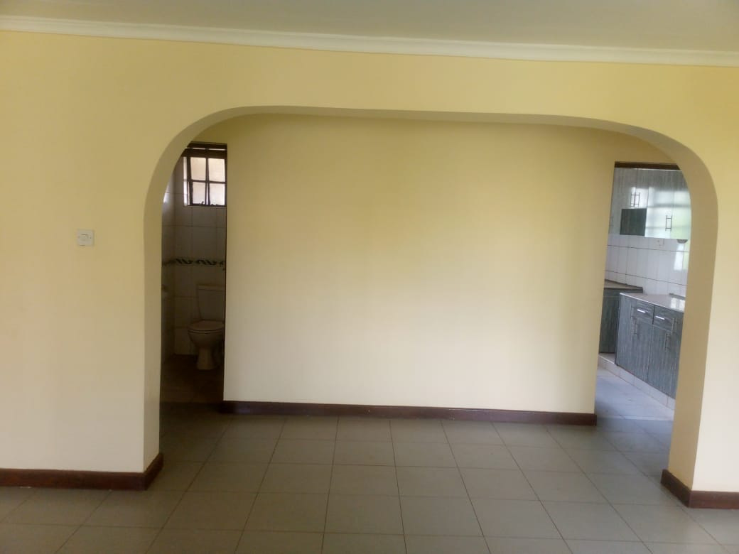 renting--Art_Deco_house_Address-Parklands__Nairobi__Kenya_price-70000_Beds-3_Baths-3-33